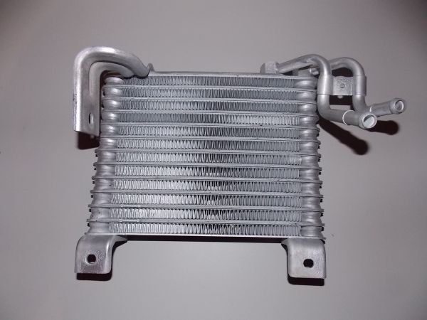 RADIADOR DE OLEO HYUNDAI HR